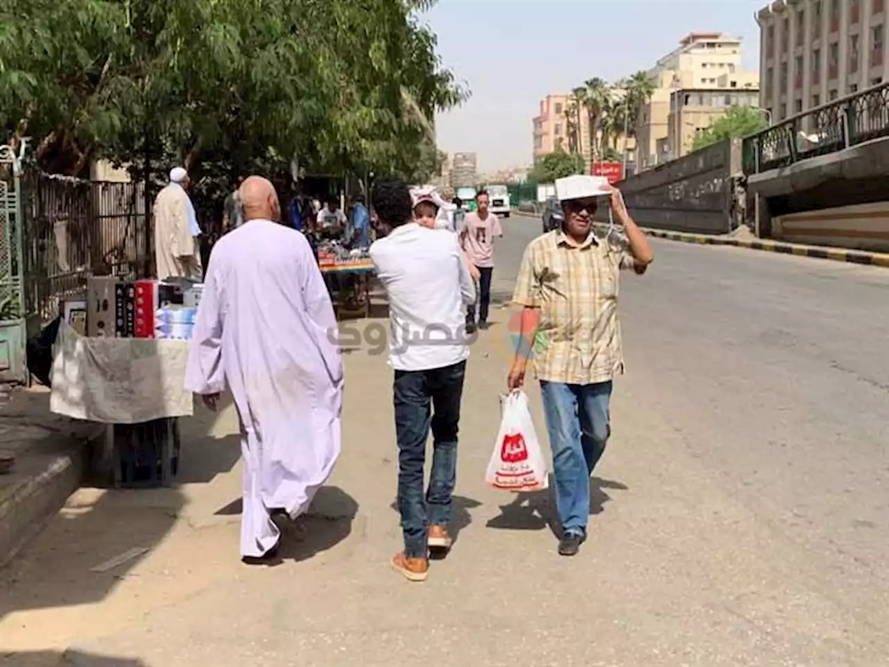 تراجع الحرارة ونشاط للرياح.. الأرصاد تعلن تفاصيل طقس أول أيام يونيو