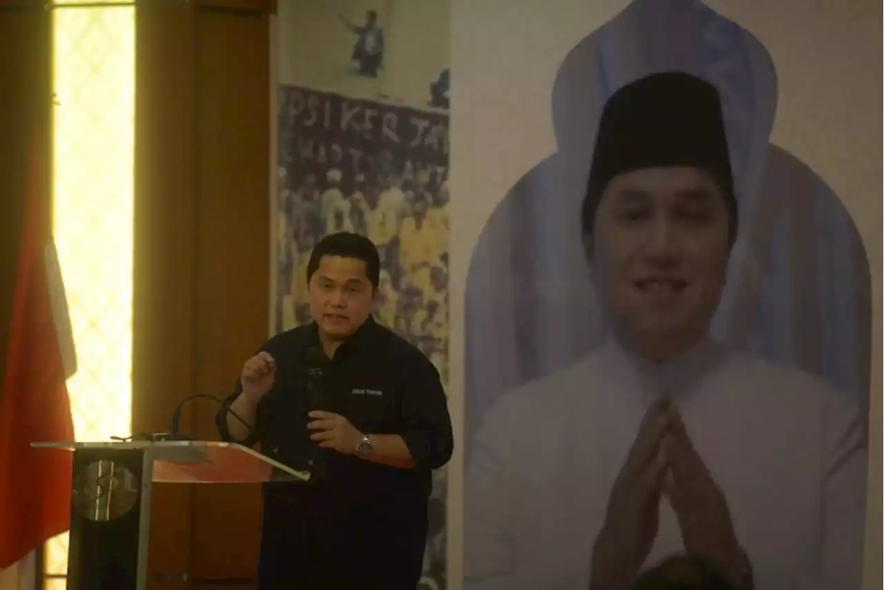 Pengrajin Layangan di Pasuruan Dukung Erick Thohir Maju di Pilpres 2024 |Republika Online