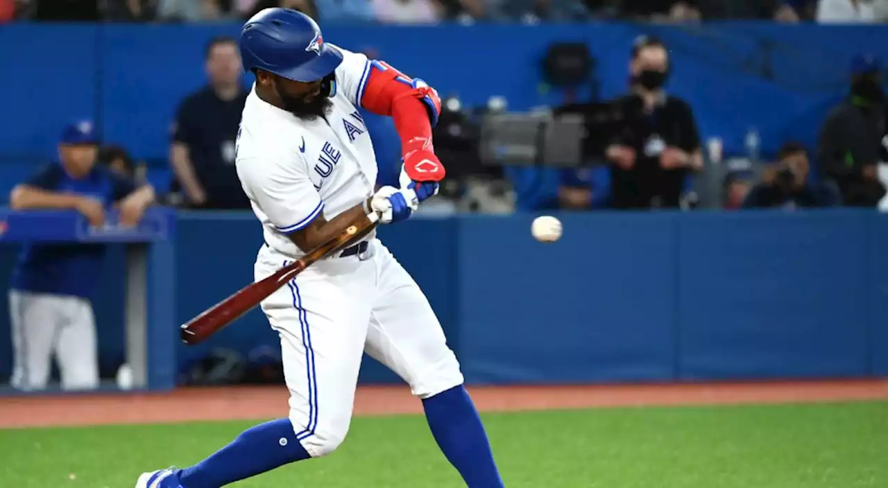 Blue Jays' offence continues its resurgence, but a brilliant throw is what saves the day