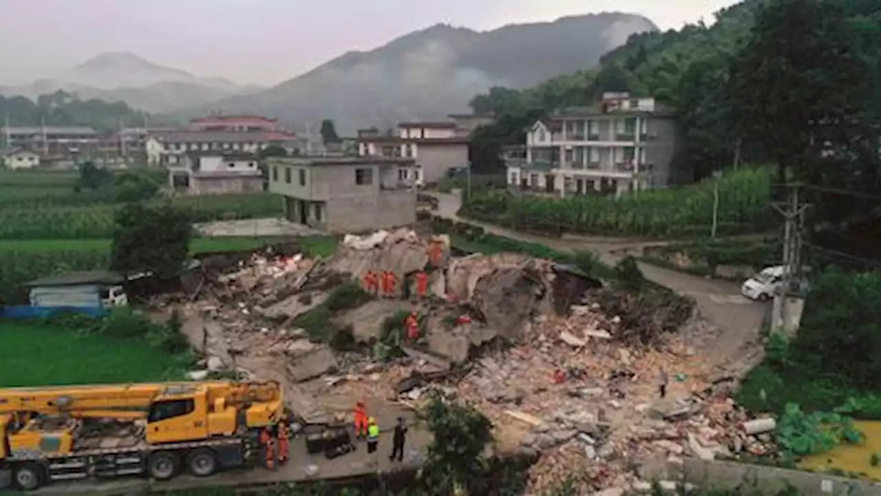 Casualties as earthquakes hit southwest China