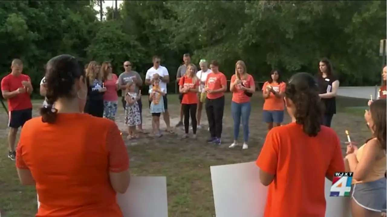 Vigil in Nocatee honors lives lost in shootings at Uvalde school, Buffalo supermarket