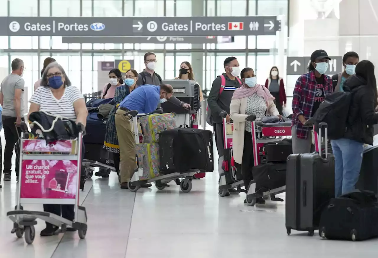 Coronavirus Update: Air Canada cancels nearly 10 per cent of Toronto flights over seven days amid surge in travel, staff crunch