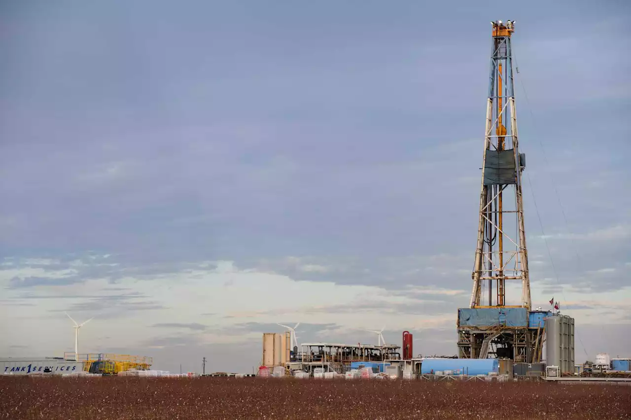 U.S. rig count remains flat again this week after steady growth earlier in the year