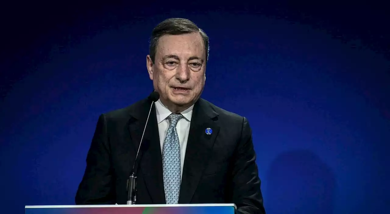 Draghi, invito alla Ue: «Prestiti agli Stati contro il caro-bollette»