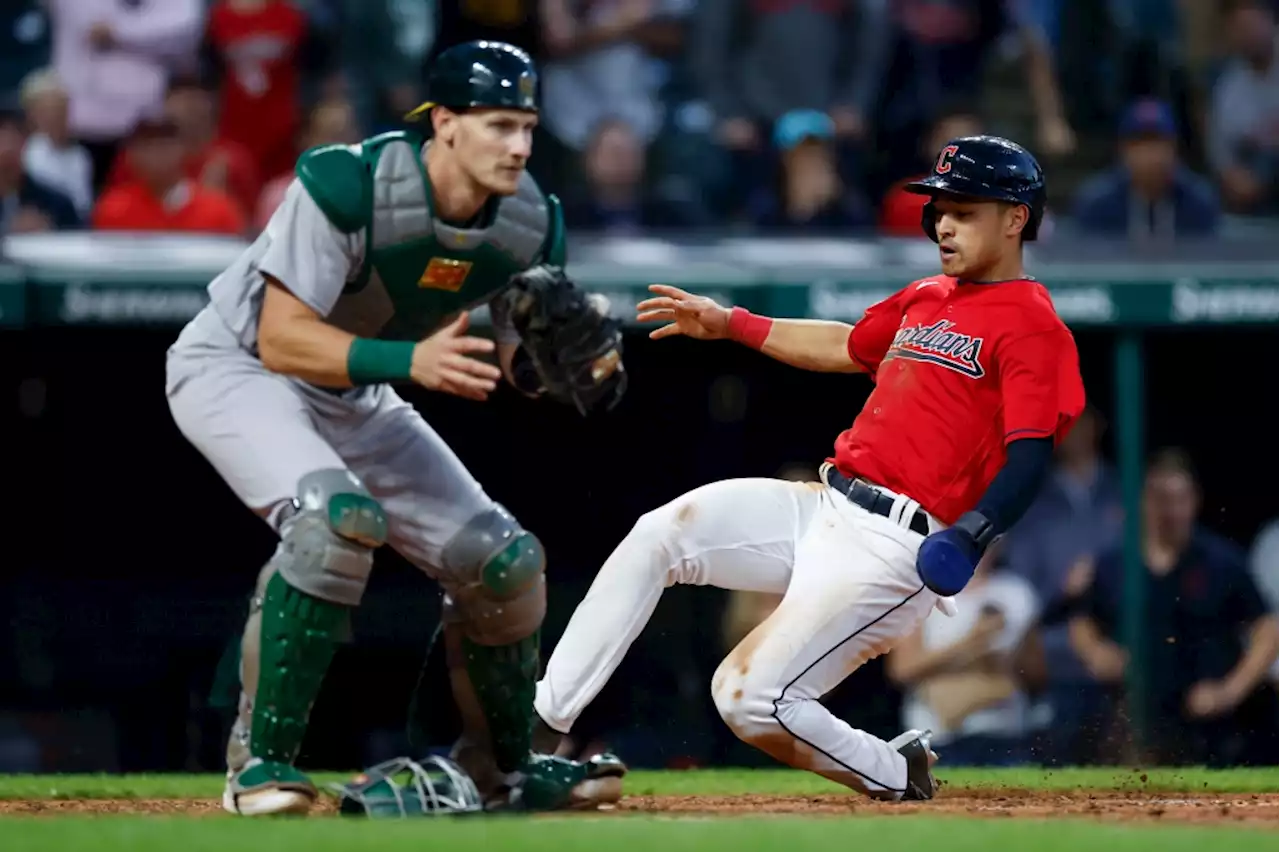 Another late meltdown costs A’s, Oakland matches longest losing streak of season