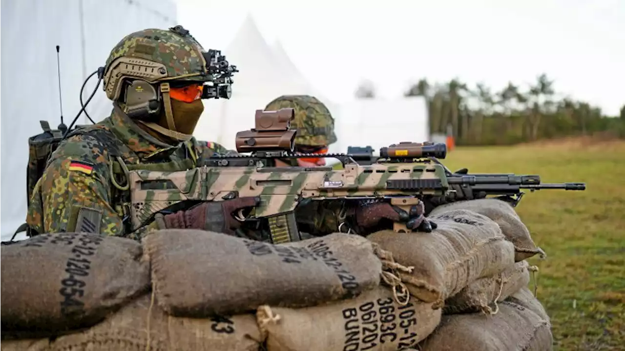 Berlin enthält sich bei Abstimmung zur Bundeswehr