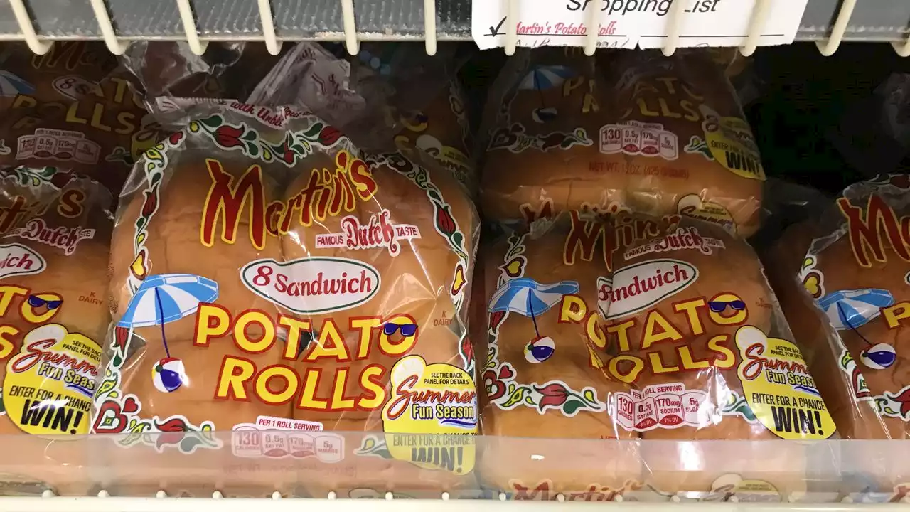 Pa. Gov candidate Shapiro opposes Martin’s boycott, saying they make ‘a damn good potato roll’