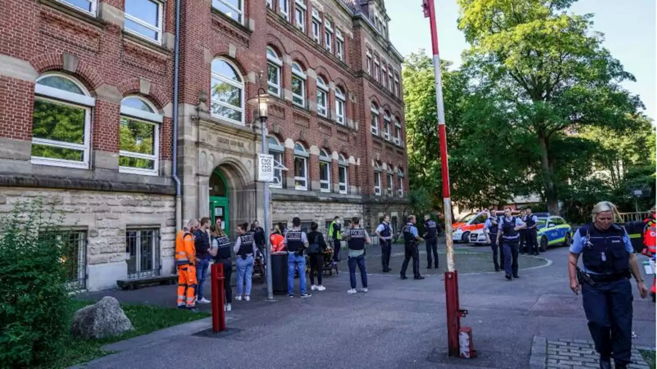 Esslingen: Frau und Kind bei Messerangriff schwer verletzt