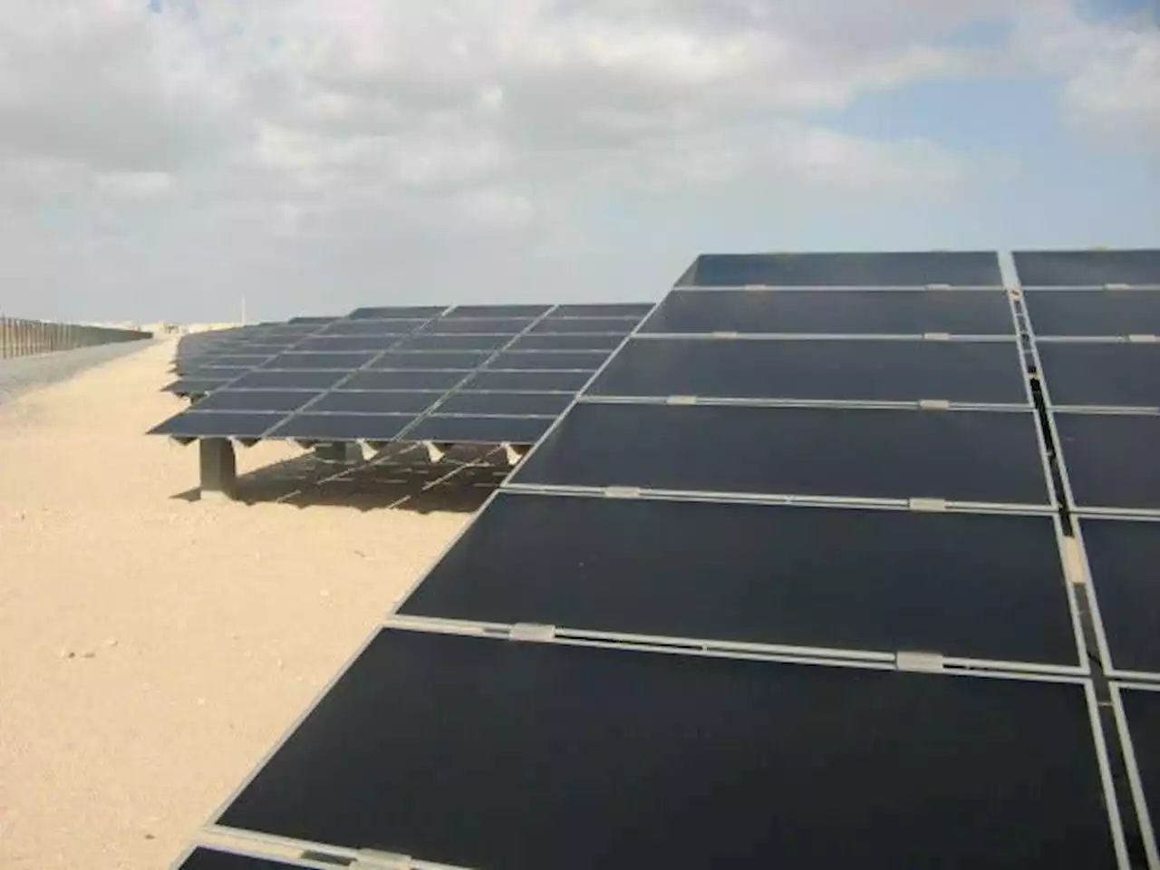 Multi-Gigawatt Solar from the Middle East