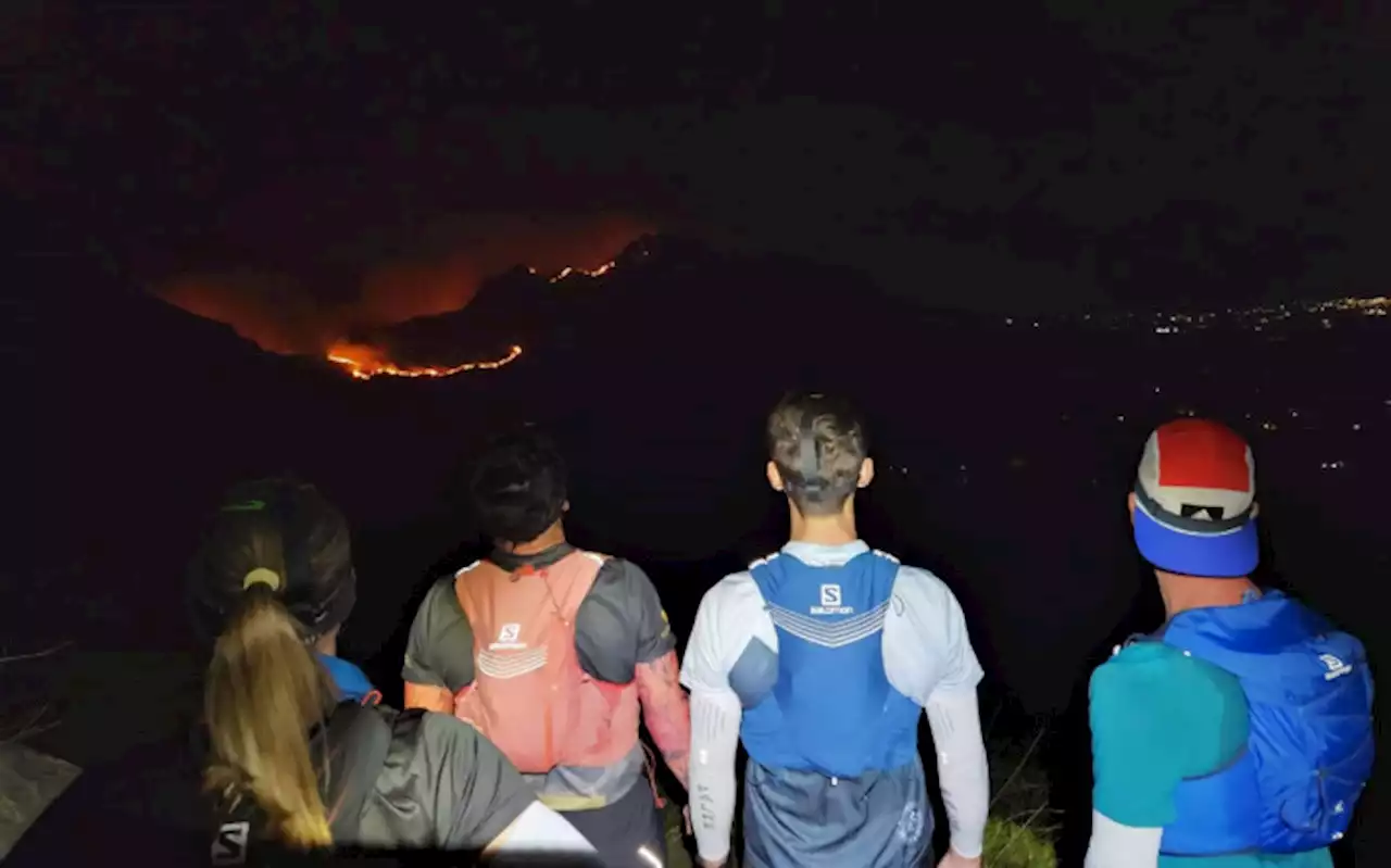 120 fire and rescue teams deployed to fight blaze at Helderberg Mountain