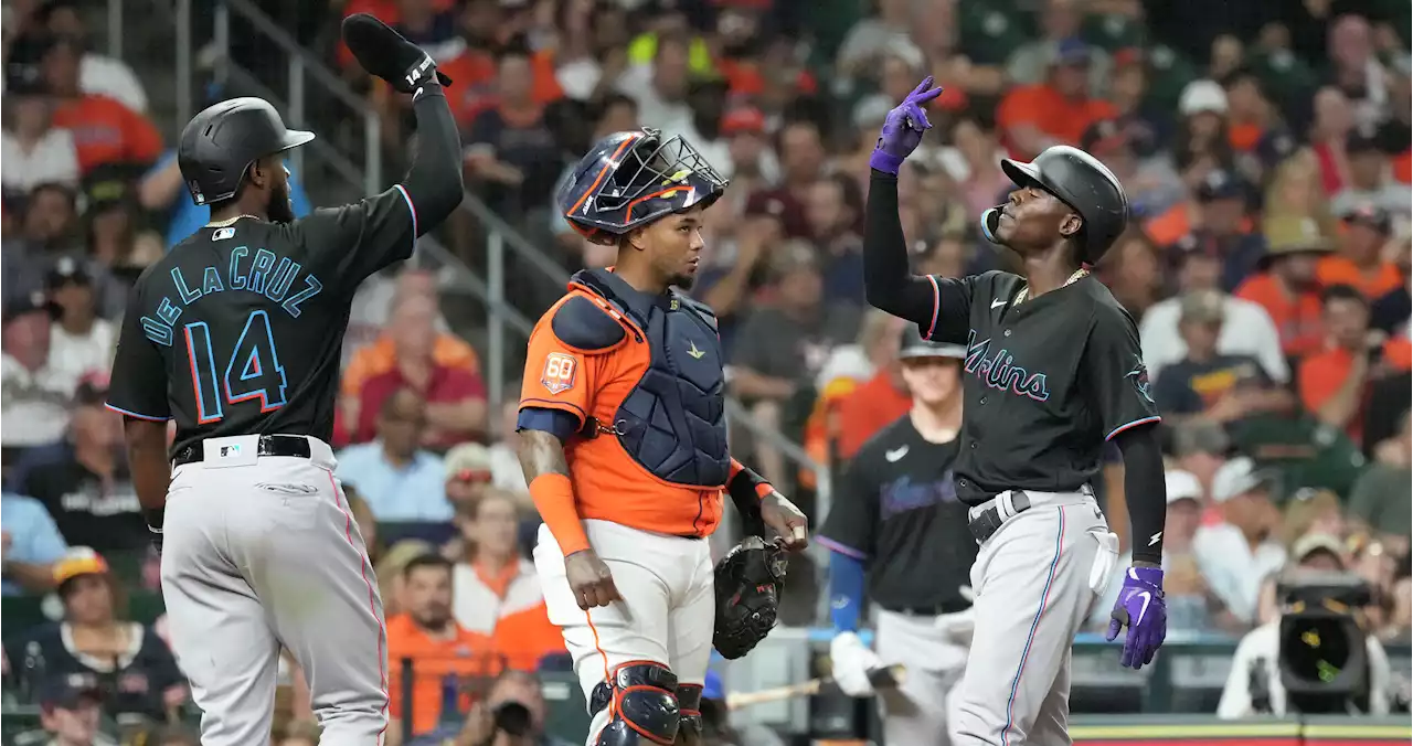 Astros fail to cash in opportunities, fall to Marlins in series opener