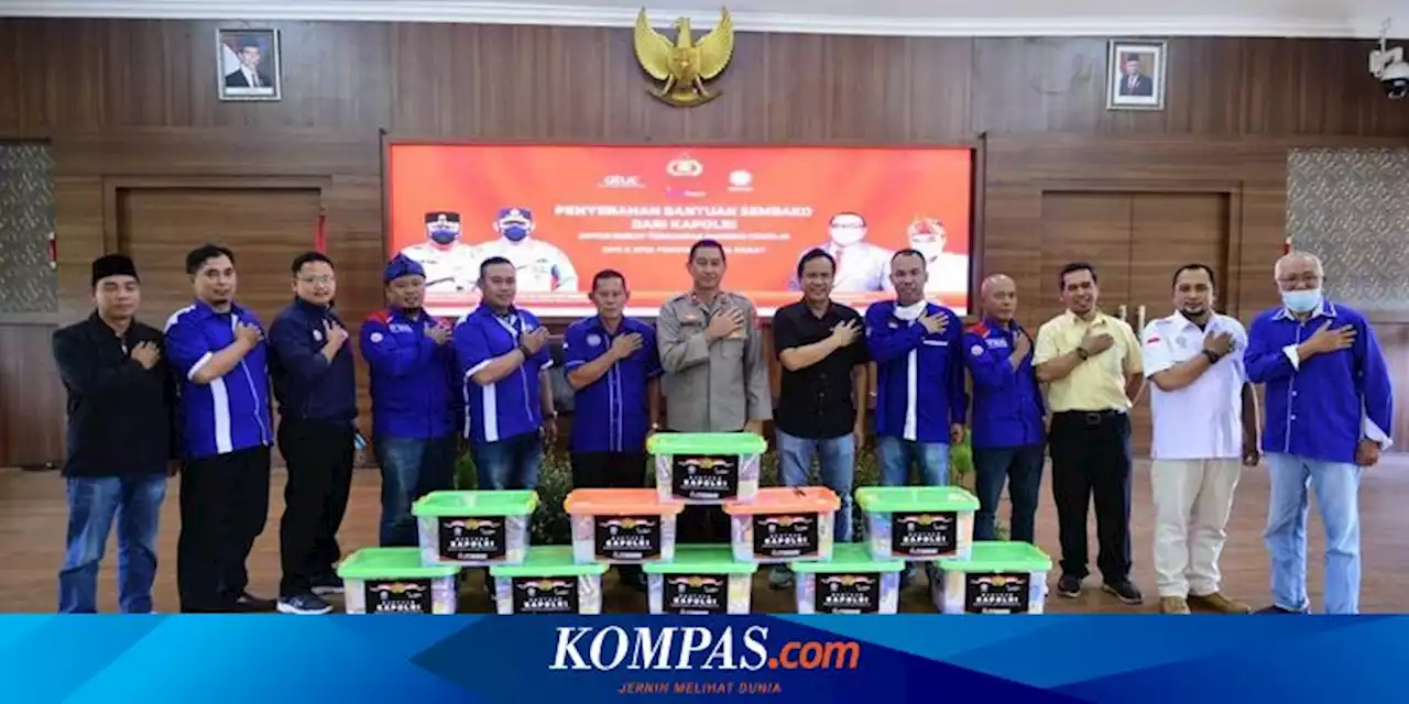 Kapolri Bagikan 1.500 Sembako ke Buruh Jabar Terdampak Pandemi