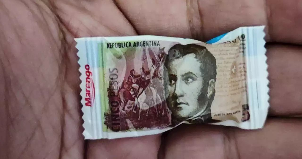 Una nueva solución para el vuelto: el billete de $5 revivió convertido en caramelo | Ciudadanos | La Voz del Interior