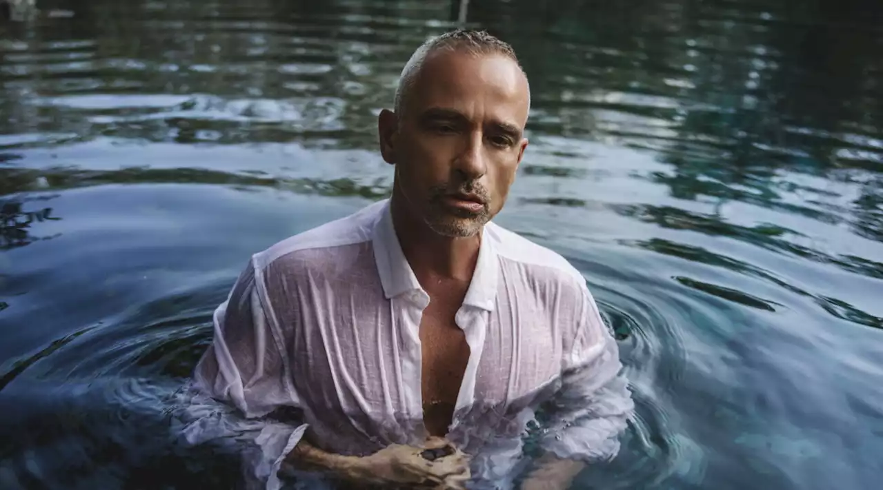 Eros Ramazzotti riparte da 'Un battito infinito': ecco il nuovo singolo 'Ama'