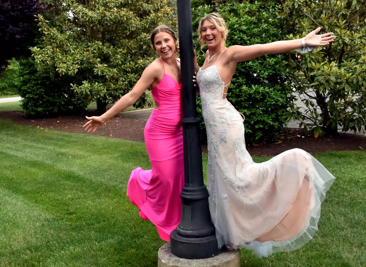 Pinelands Regional High School prom 2022 (PHOTOS)