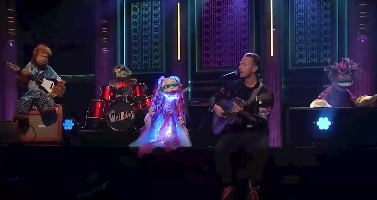 See Chris Martin Perform Coldplay's 'Biutyful' With Puppet Band the Weirdos on 'Fallon'