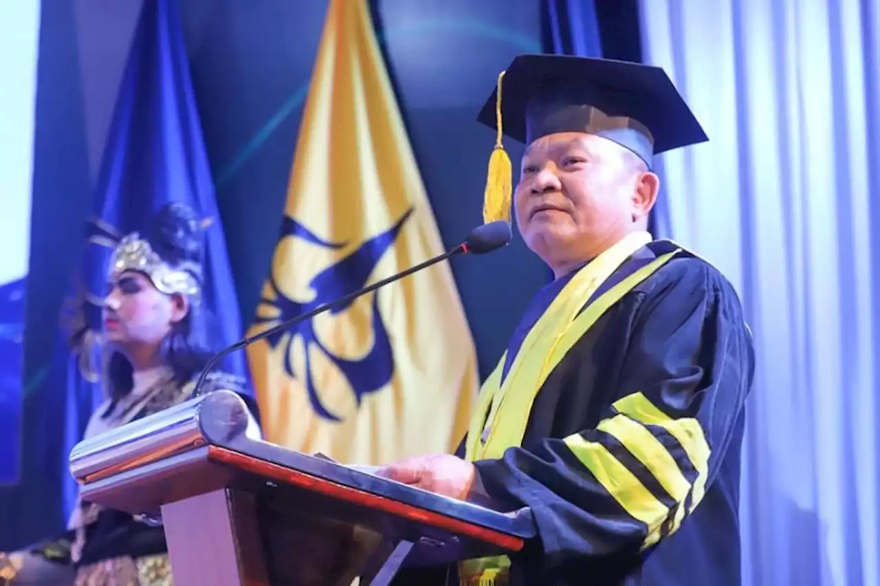 Selamat! Jenderal Dudung Raih Gelar Doktor Ilmu Ekonomi di Universitas Trisakti, Lulus Cum Laude