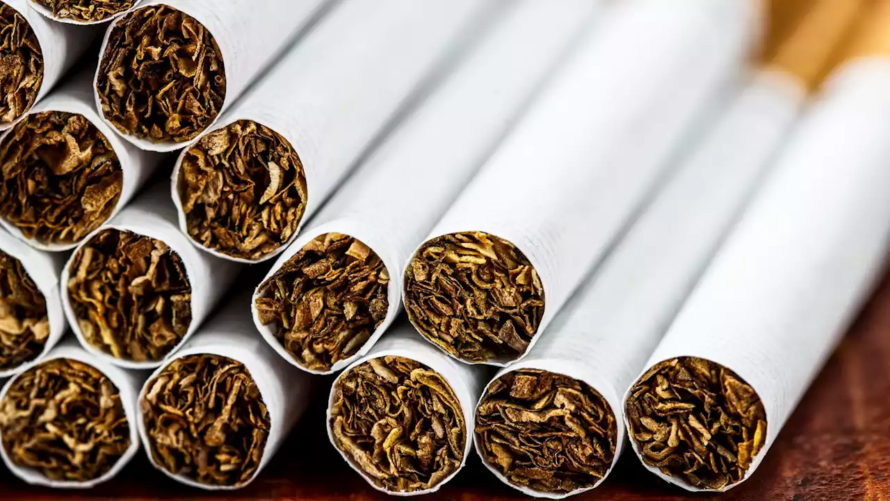 Canada poised to print health warnings on individual cigarettes