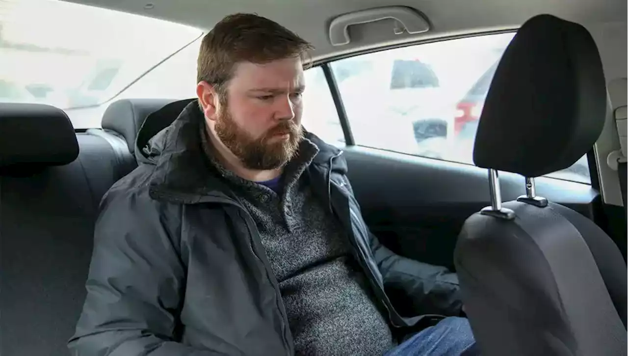 Man In Rental Car Spends 20 Minutes Trying To Find Steering Wheel