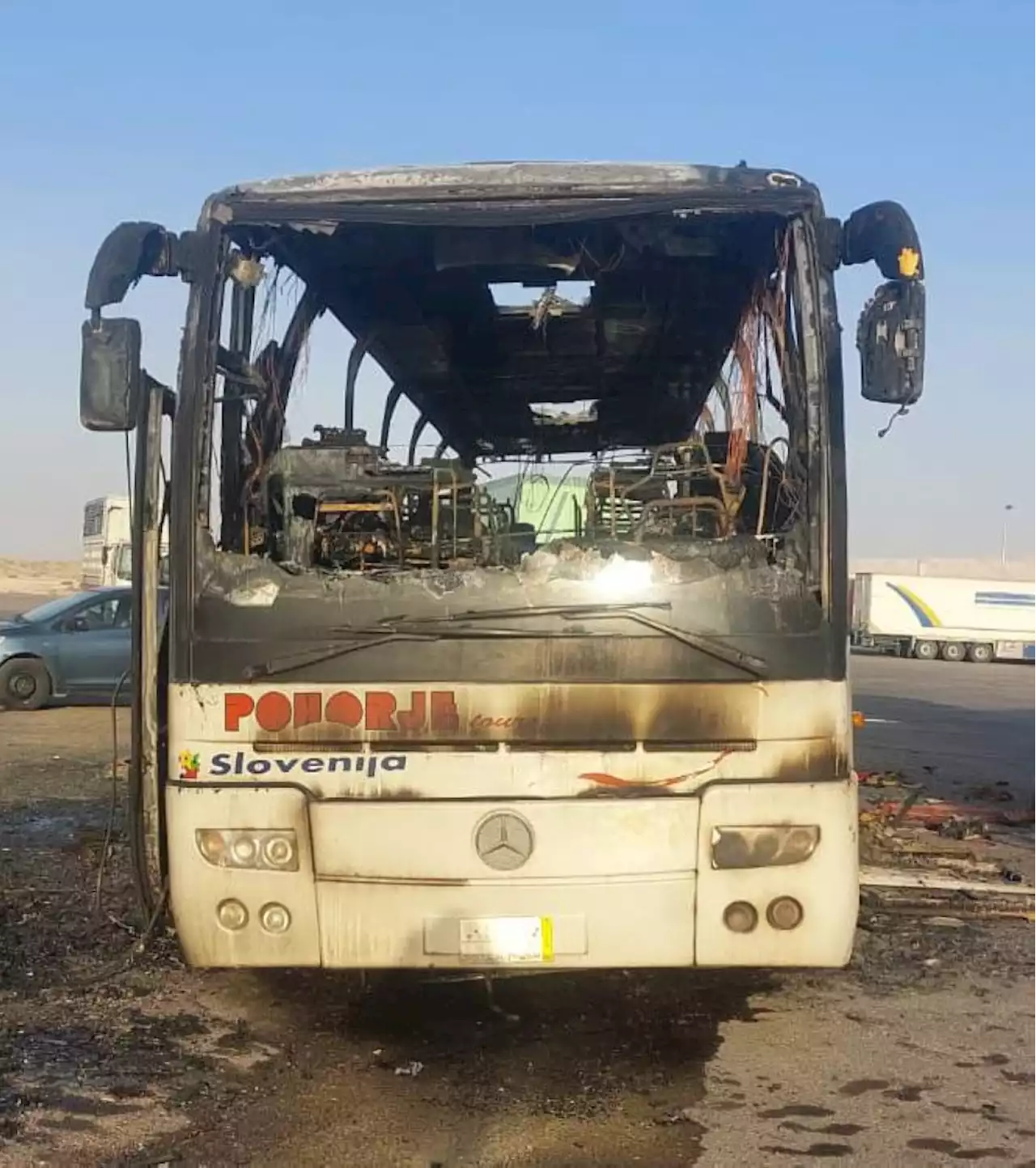 نجاة 23 معلما ومعلمة في حريق حافلة بالأحساء