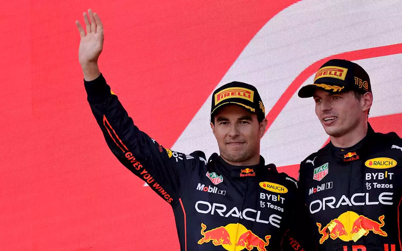 F1: Verstappen y 'Checo' Pérez se llevan el Gran Premio de Azerbaiyán