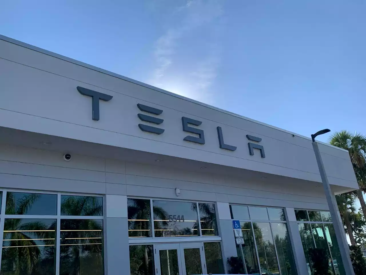 How Will The Tesla Stock Split Affect Current Stockholders?