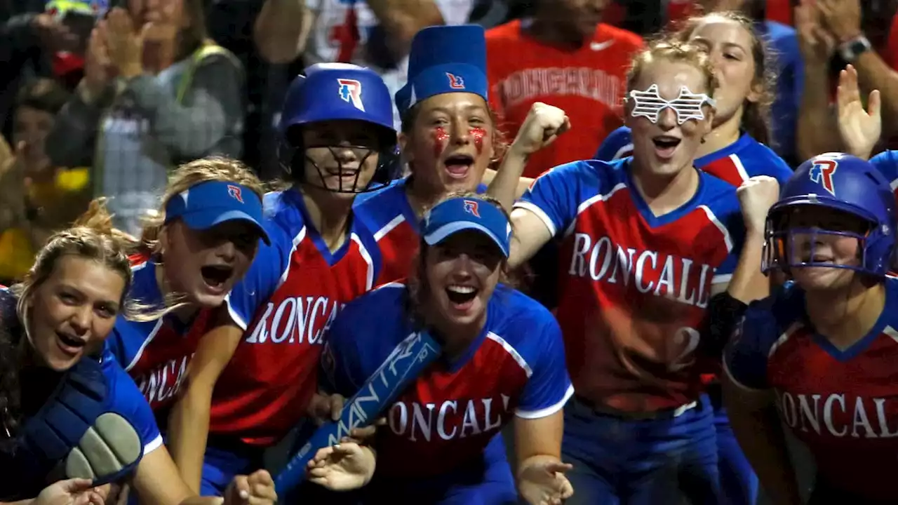 Nation's No. 1 team repeats: No one could beat this Roncalli team. Not even Mother Nature.