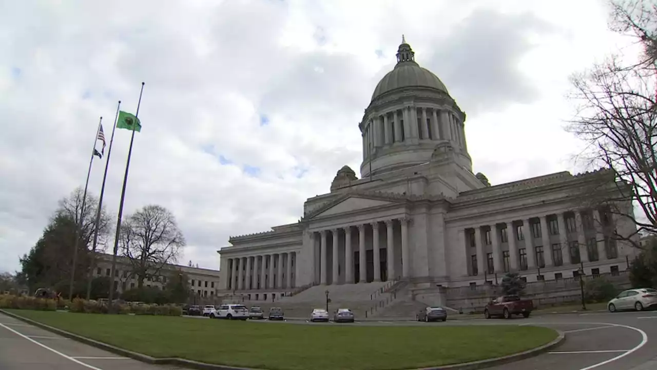 Hundreds in Olympia ‘March for Our Lives’ Saturday to call for gun control legislation