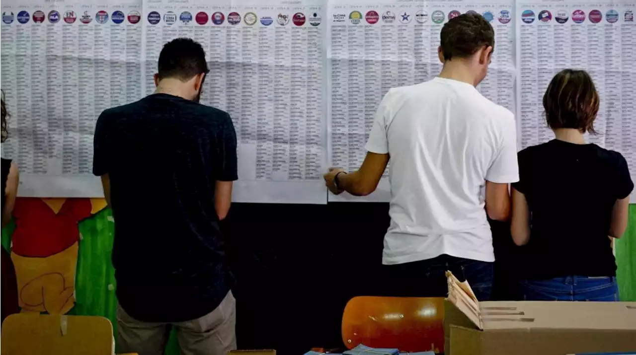 Affluenza ore 12: ai referendum sulla Giustizia ha votato il 5,6%, alle Comunali il 17,4%