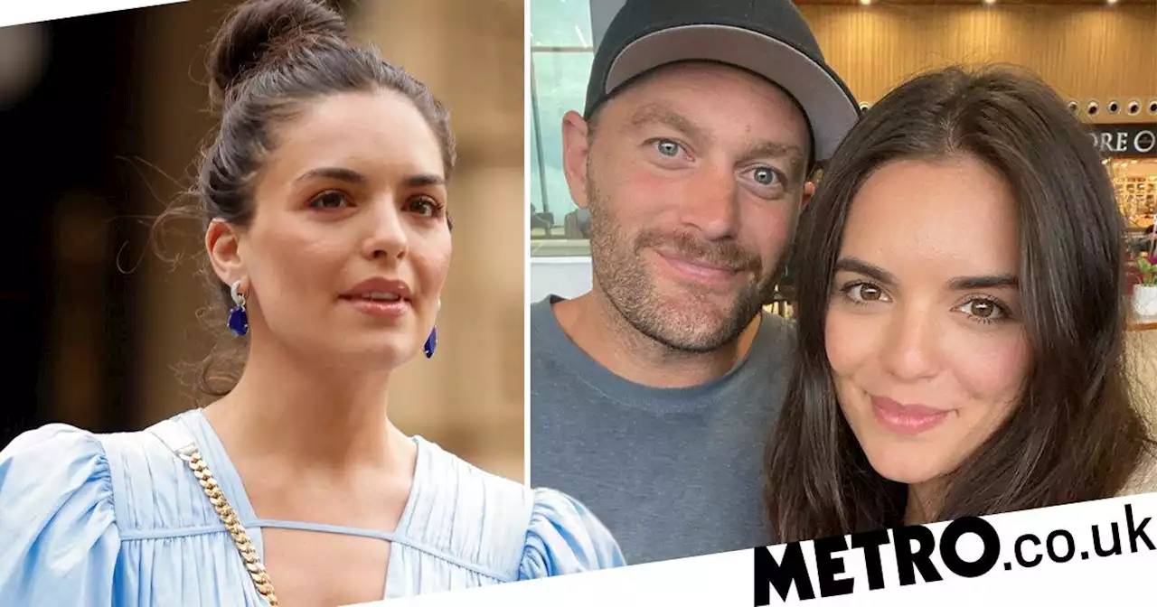 Neighbours star Olympia Valance marries AFL star Tom Bellchambers