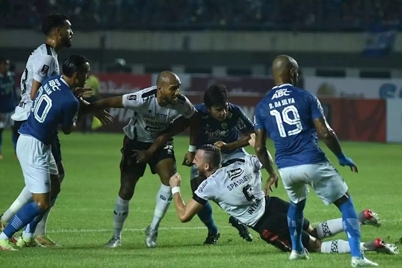 Hasil Akhir Persib vs Bali United: Drama 113 Menit Berakhir Imbang di GBLA - Pikiran-Rakyat.com