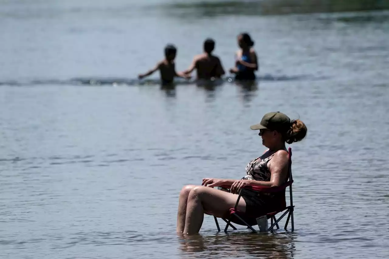 More than 80 million people warned of high temps Saturday after Phoenix, Las Vegas hit record highs