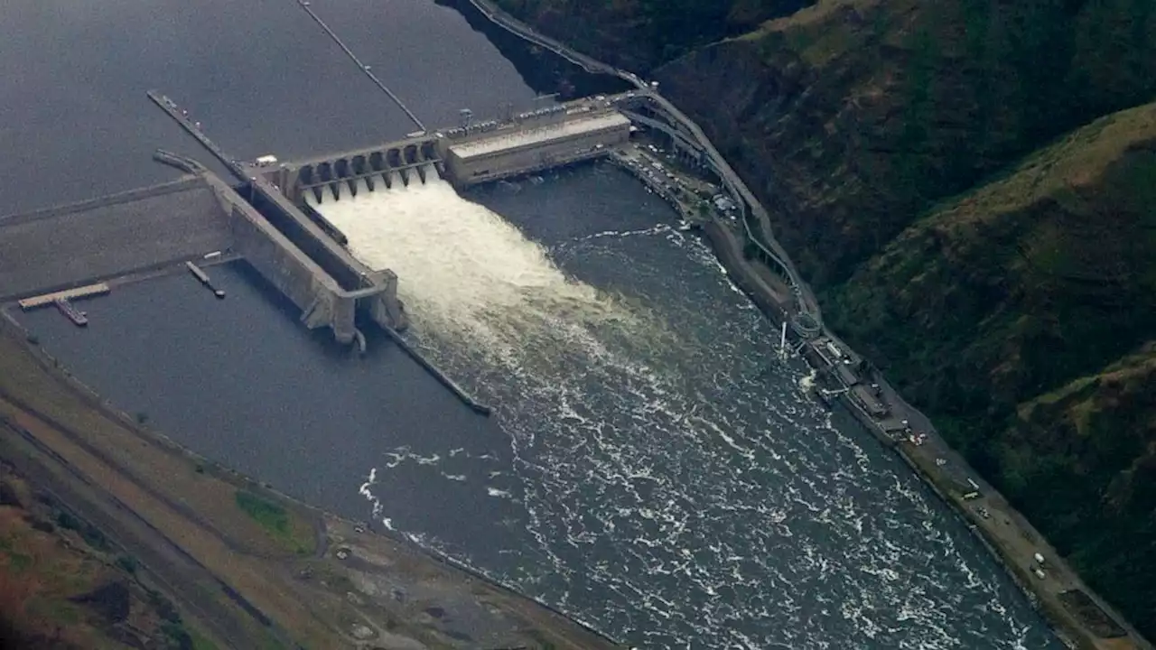 Replacing benefits of Snake River dams would cost billions