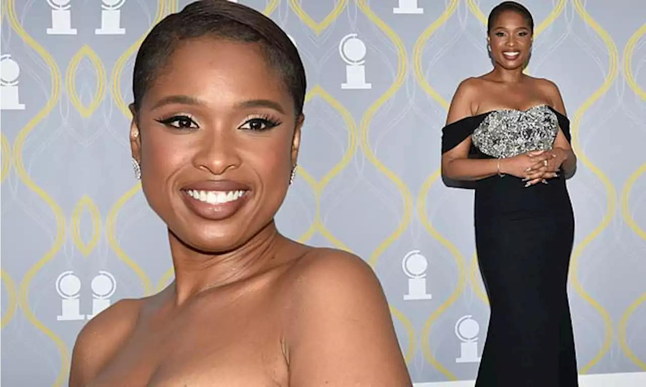 Jennifer Hudson achieves EGOT status at the Tony Awards