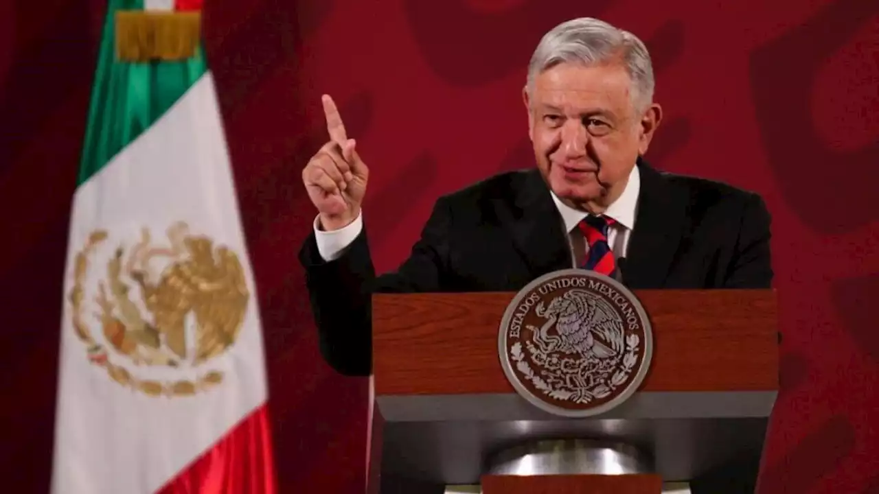 AMLO afirma que si legisladores de Va por México rechazan sus iniciativas, que no cobren