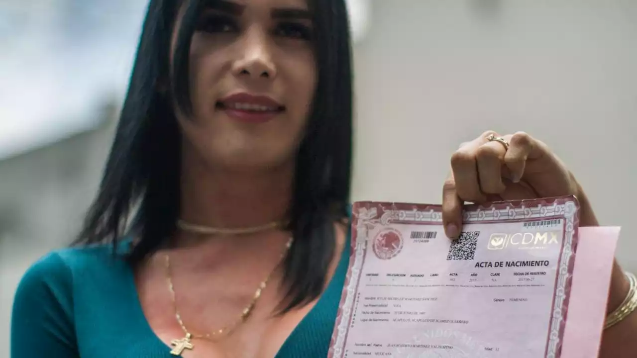 Mes del orgullo gay: Estos son los requisitos para tramitar el cambio de identidad en la CDMX