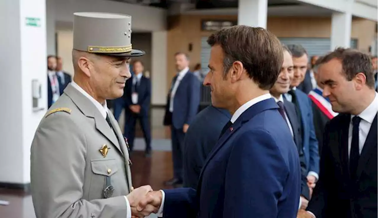 Armement : comment Macron veut faire entrer la France dans une 'économie de guerre'