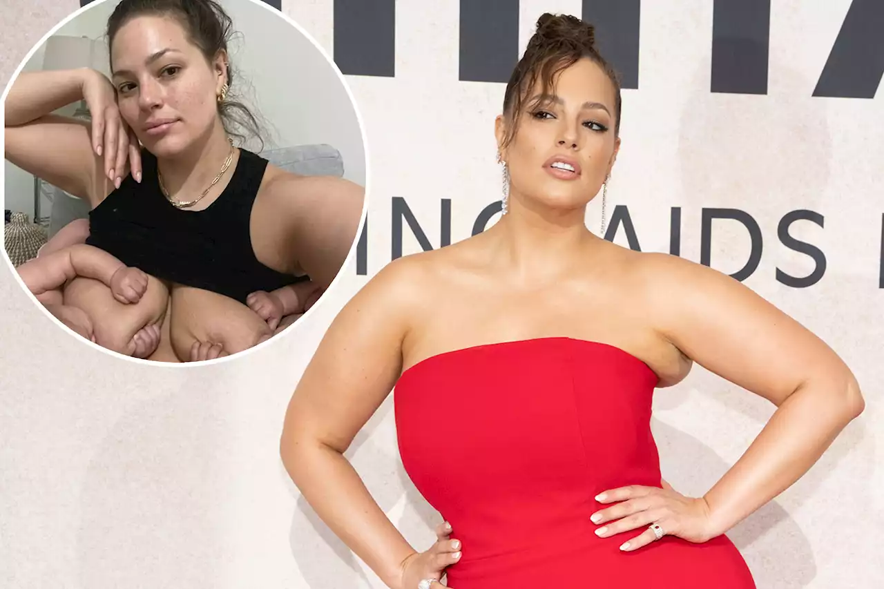 Ashley Graham tandem breastfeeds her twin sons in ‘tired’ selfie