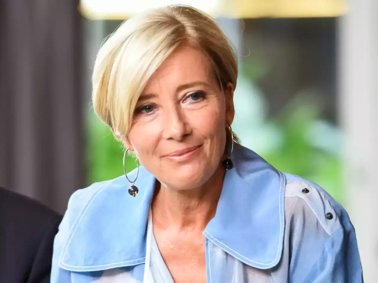 Emma Thompson Reveals She Doesnt Look In The Mirror During A Heartbreaking Conversation About