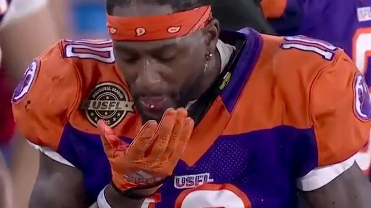 USFL Player Spits Out Pieces Of Tooth After Violent Hit On Field