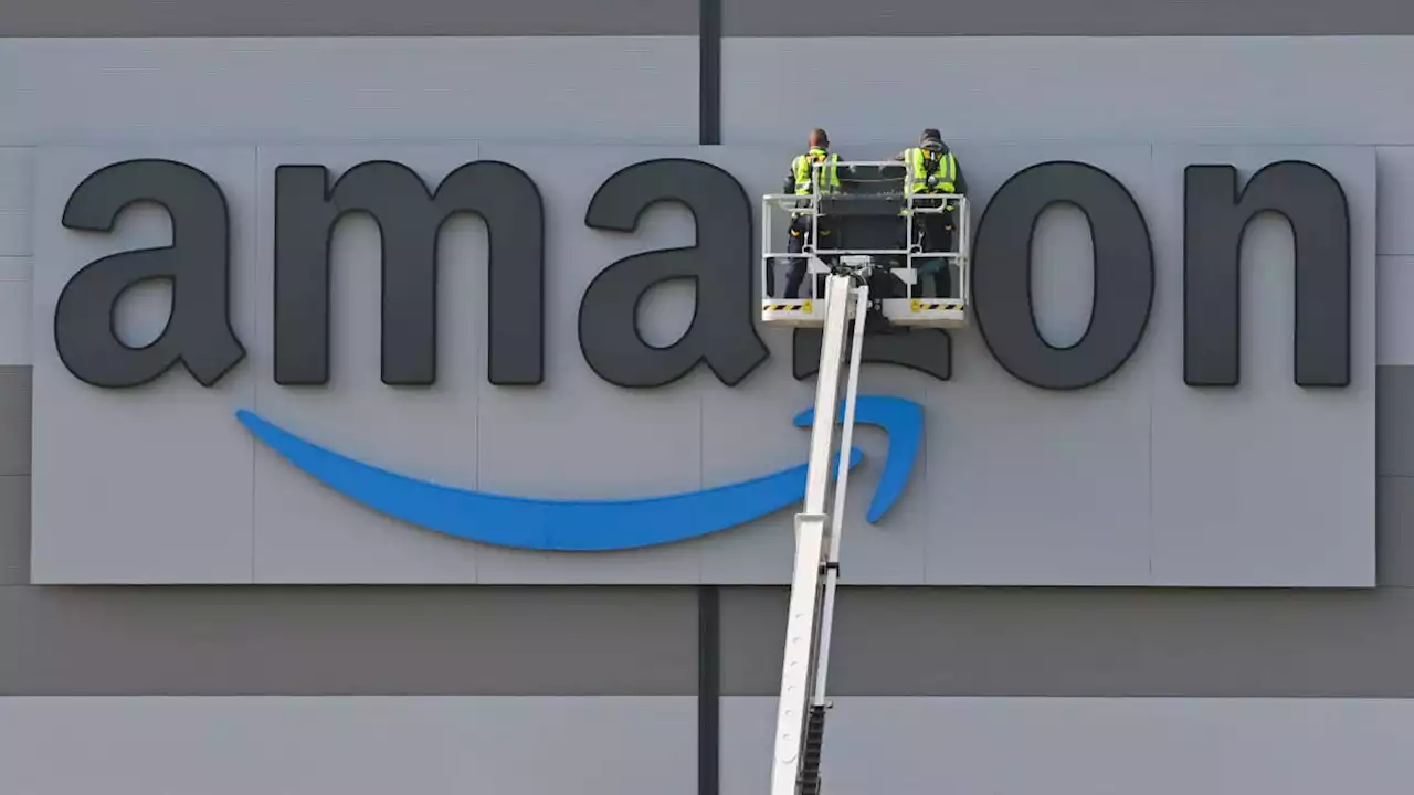 Amazon's CEO Pay Is More Than 6,000 Times That of the Company's Typical Worker