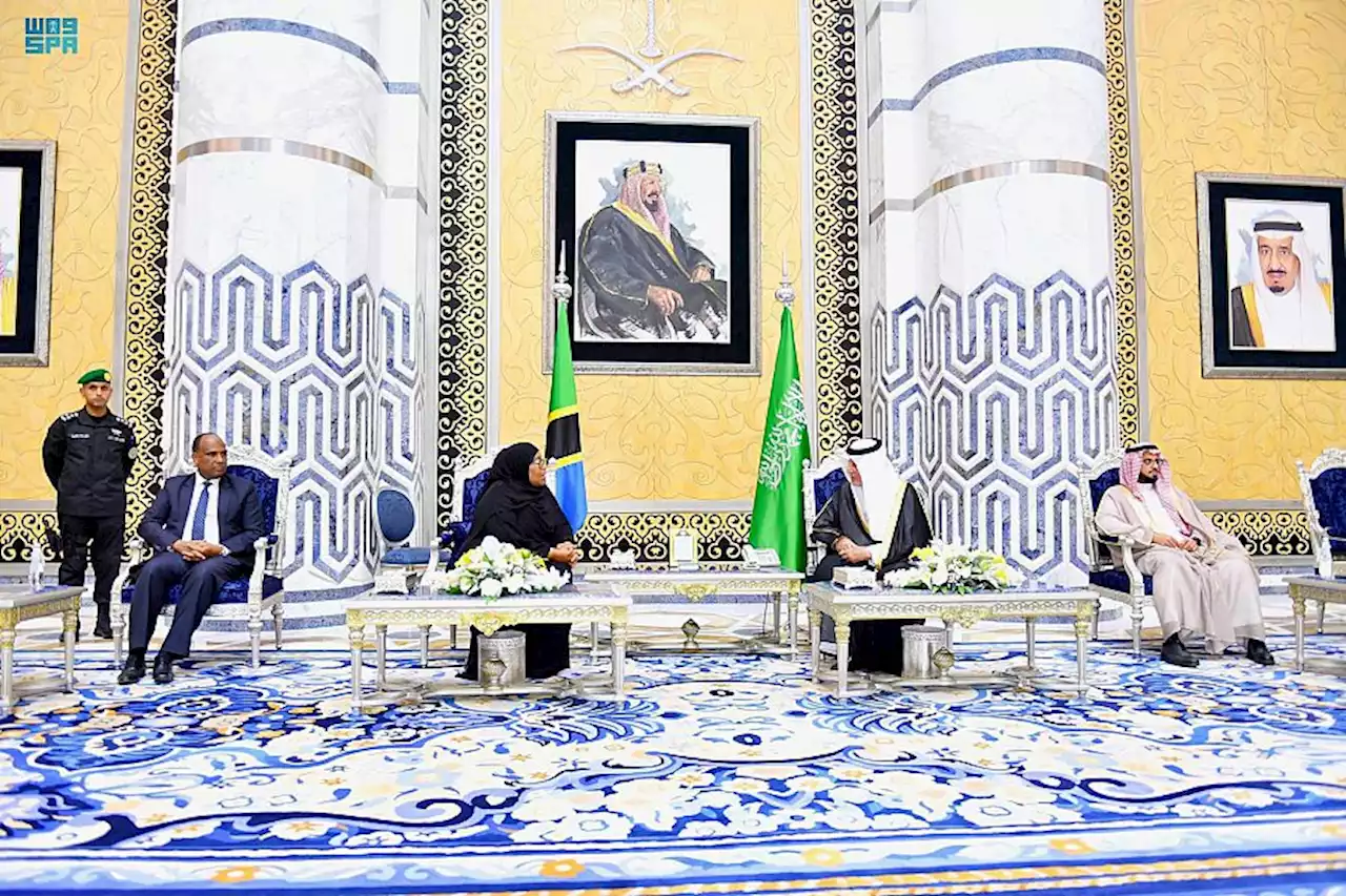 رئيسة جمهورية تنزانيا تصل إلى جدة
