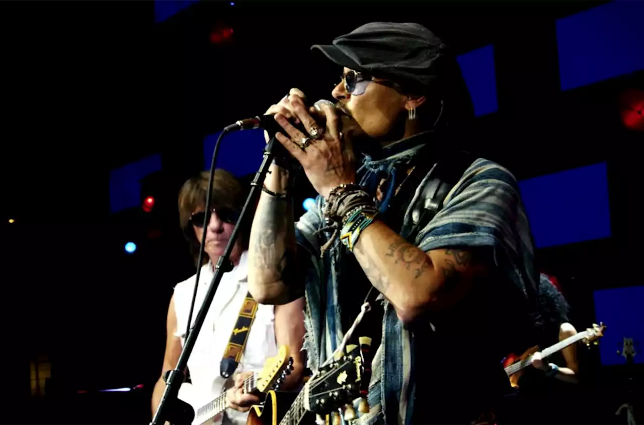 Johnny Depp & Jeff Beck Dropping Joint ’18’ Album Featuring Lennon, Beach Boys, Velvet Underground Covers