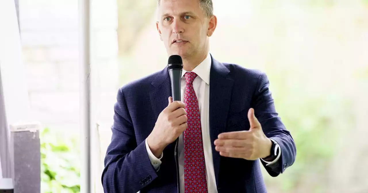 U.S. Rep. Sean Casten’s 17-year-old daughter has died