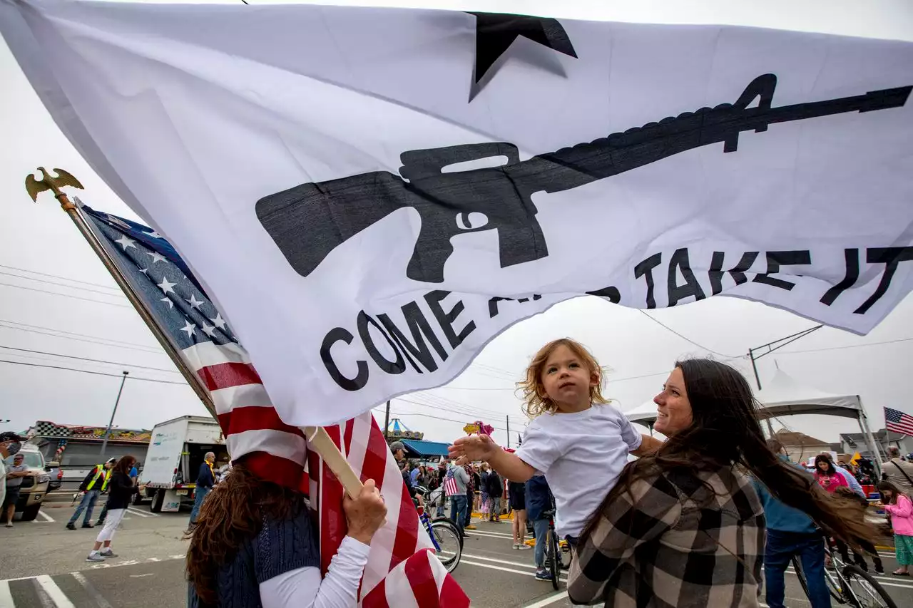 Do we really believe arming teachers is preferable to keeping AR-15′s out of teenage hands? Letter to the Editor