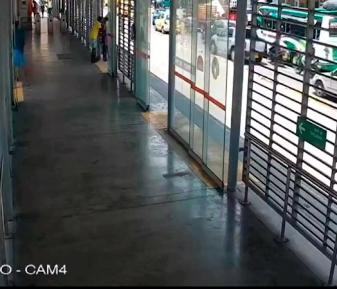 Atraco en estación de Transcaribe, ¿qué pasa con la seguridad?