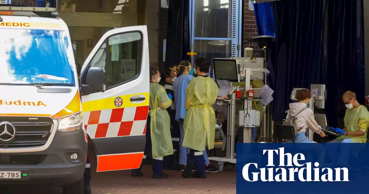 Most emergency patients in NSW seen within 30 minutes during Omicron outbreak, report suggests