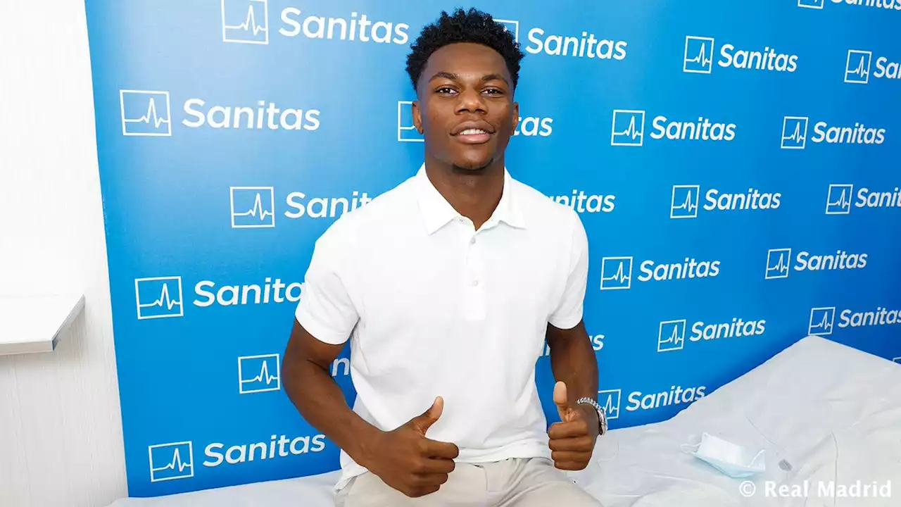 OFFICIAL: Real Madrid unveil France star