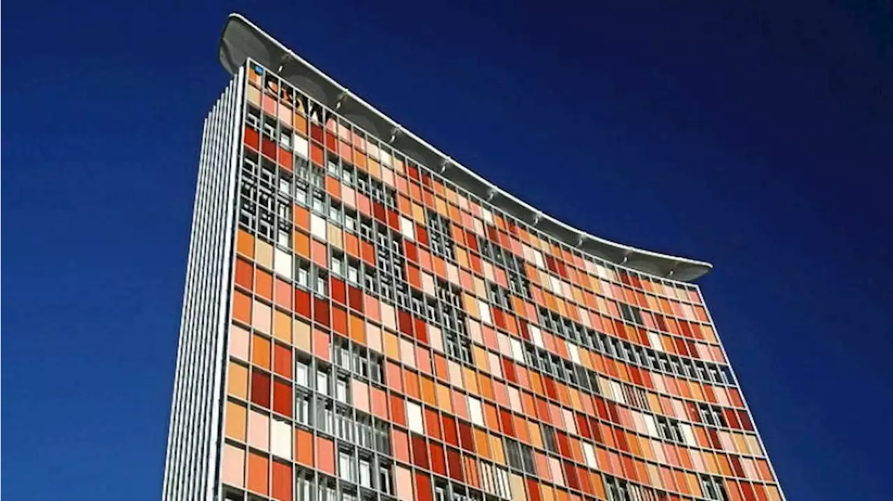 GSW-Hochhaus in Berlin: Protest gegen neue Fassade