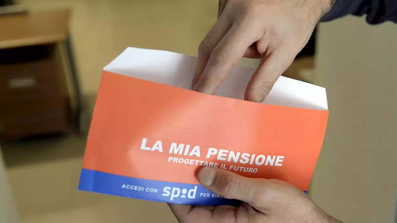 Pensioni con doppia quota: via dal lavoro a 63 anni dal 1º gennaio?